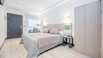 Habitación superior | Decoración individual, mobiliario individual, escritorio
