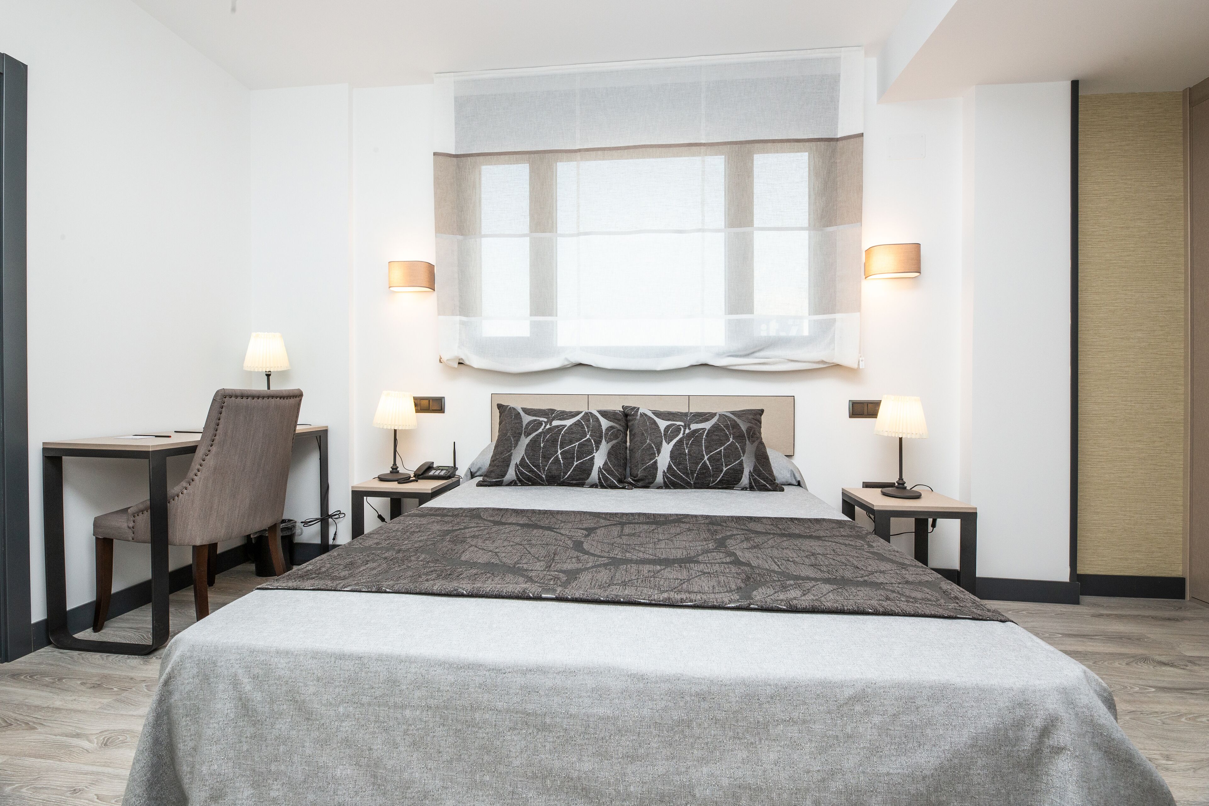 Superior kamer | Donsdekens, individueel gedecoreerd, individueel gemeubileerd