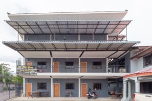 Exterior - OYO 1132 The Nine (Pattaya)