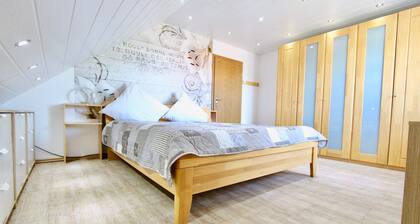 Ruhige - moderne - FW - mit vielen Freizeitangeboten im Erlebnis-& Kulturbereich