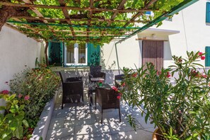 Terrace/patio - House Annie (Vinodol)