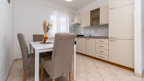 Apartment (A2) | Living room - Apartments Tily (Okrug Gornji)