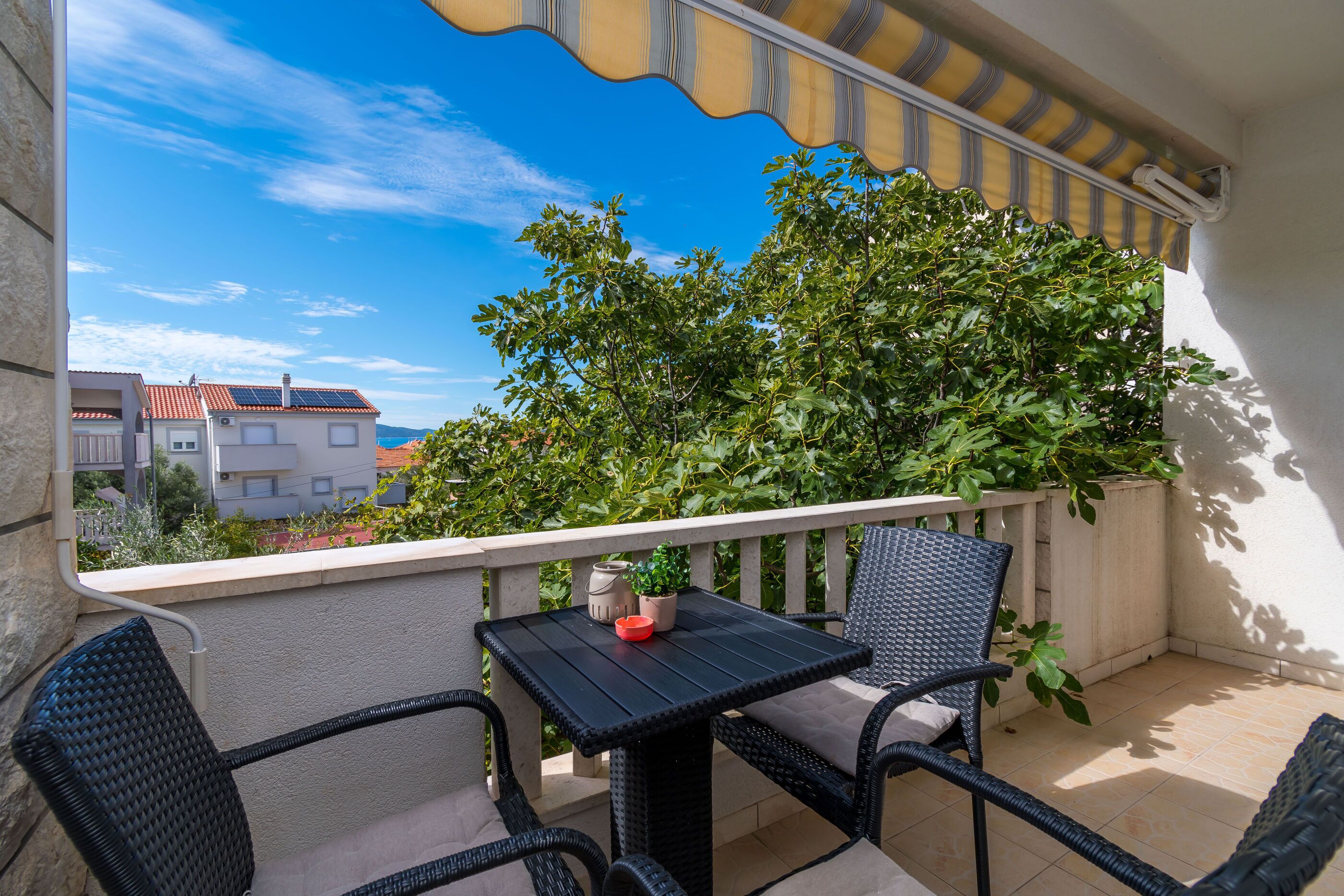 Apartment (A2) | Balkon