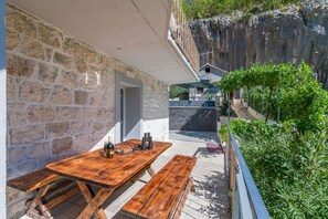 Exterior - House Coso (Omis)