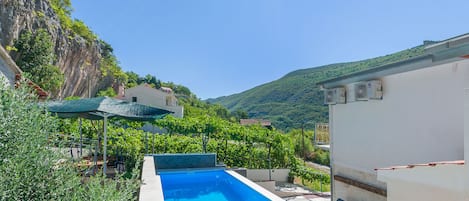 Piscina all'aperto