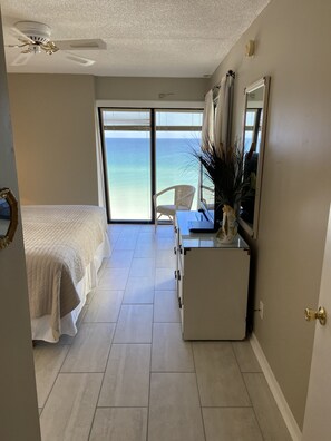 2 bedrooms, free WiFi, bed sheets, wheelchair access