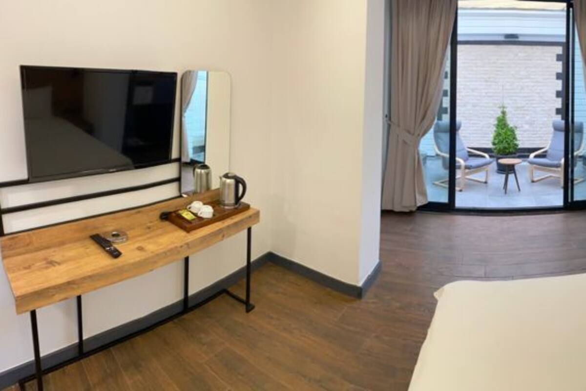 Rom – standard | Sengetøy av topp kvalitet, senger med Select Comfort-madrass og minibar