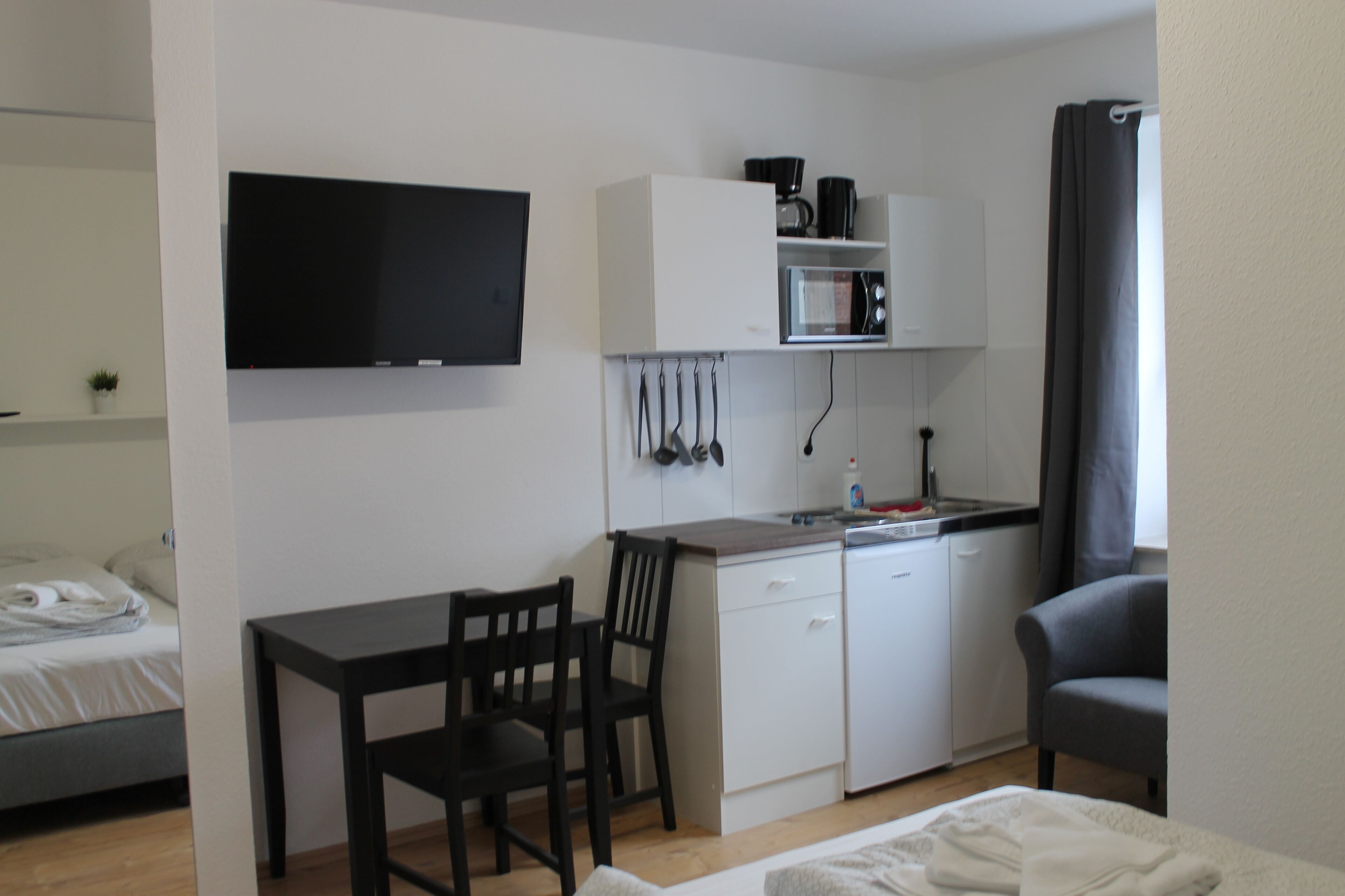 Doppelzimmer | Eigene Küche | Wasserkocher