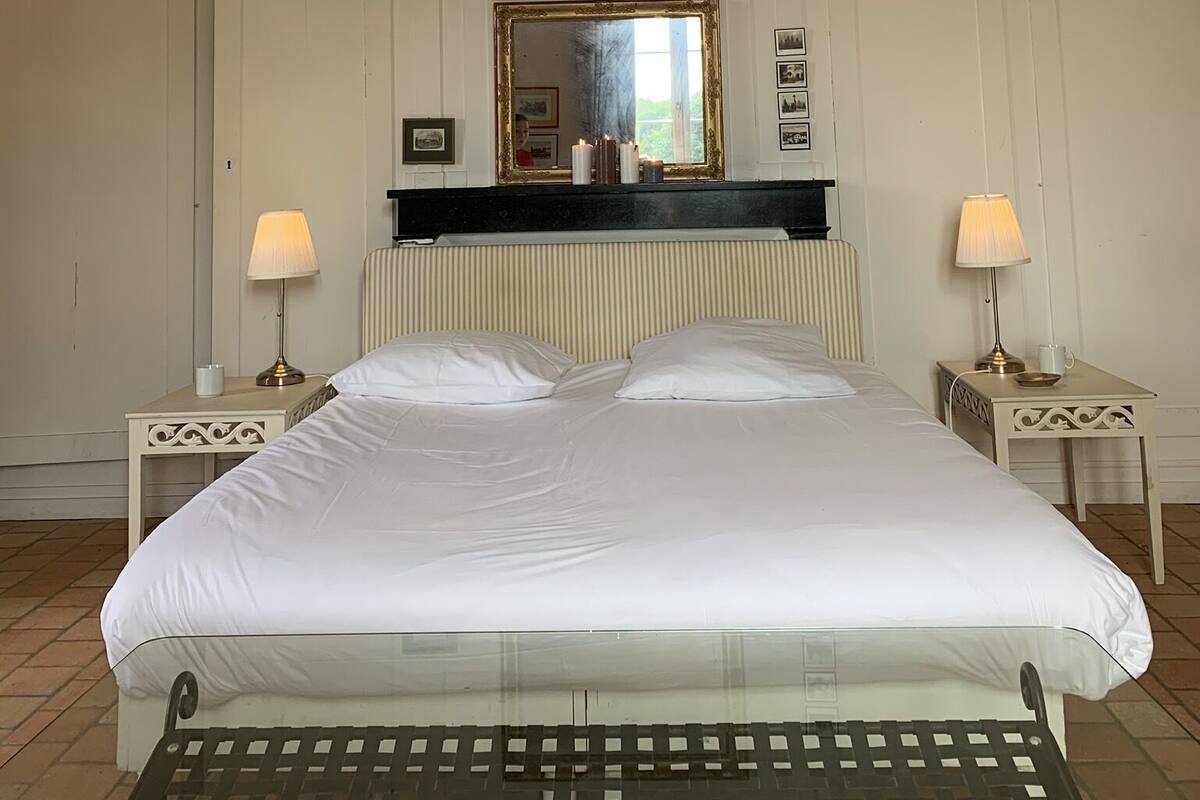 Familien-Suite (Deluxe) | Bügeleisen/Bügelbrett, kostenloses WLAN, Bettwäsche