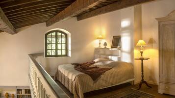 1 chambre, fer et planche Ă repasser, Wi-Fi gratuit, draps fournis