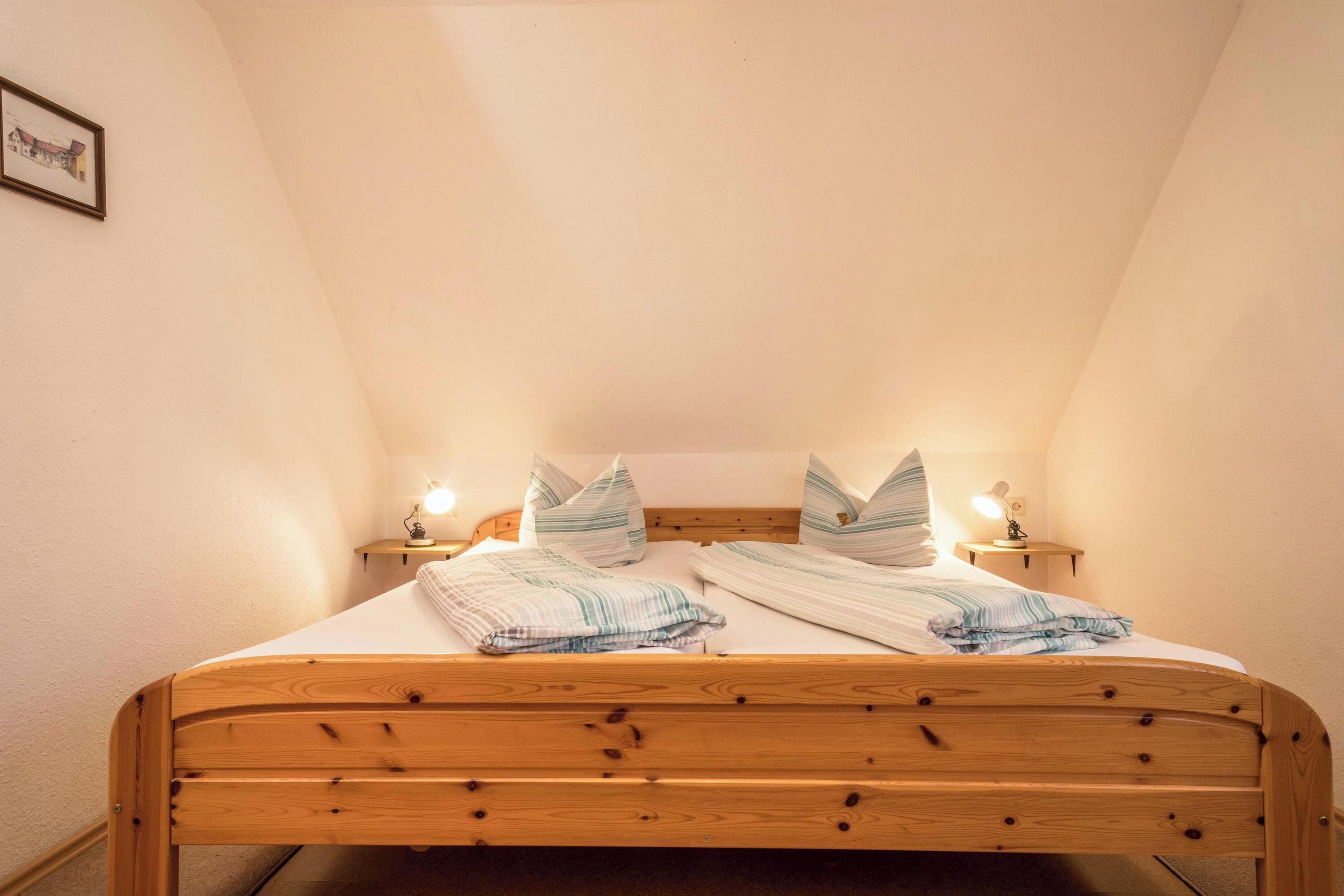 2 chambres, fer et planche à repasser, Wi-Fi gratuit, draps fournis