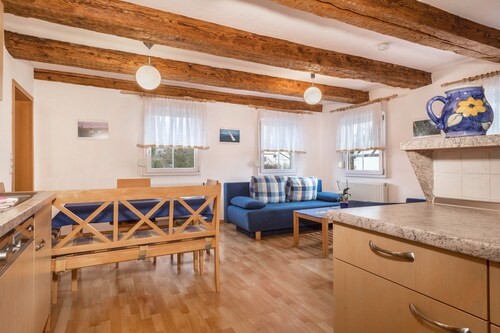 Ferienwohnung "4-Sterne-Ferienwohnung Nr. 3" mit WLAN, Balkon, Garten & Terrasse