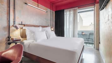 Urban Double or Twin Room with Balcony | Premium bedding, minibar, in-room safe, desk