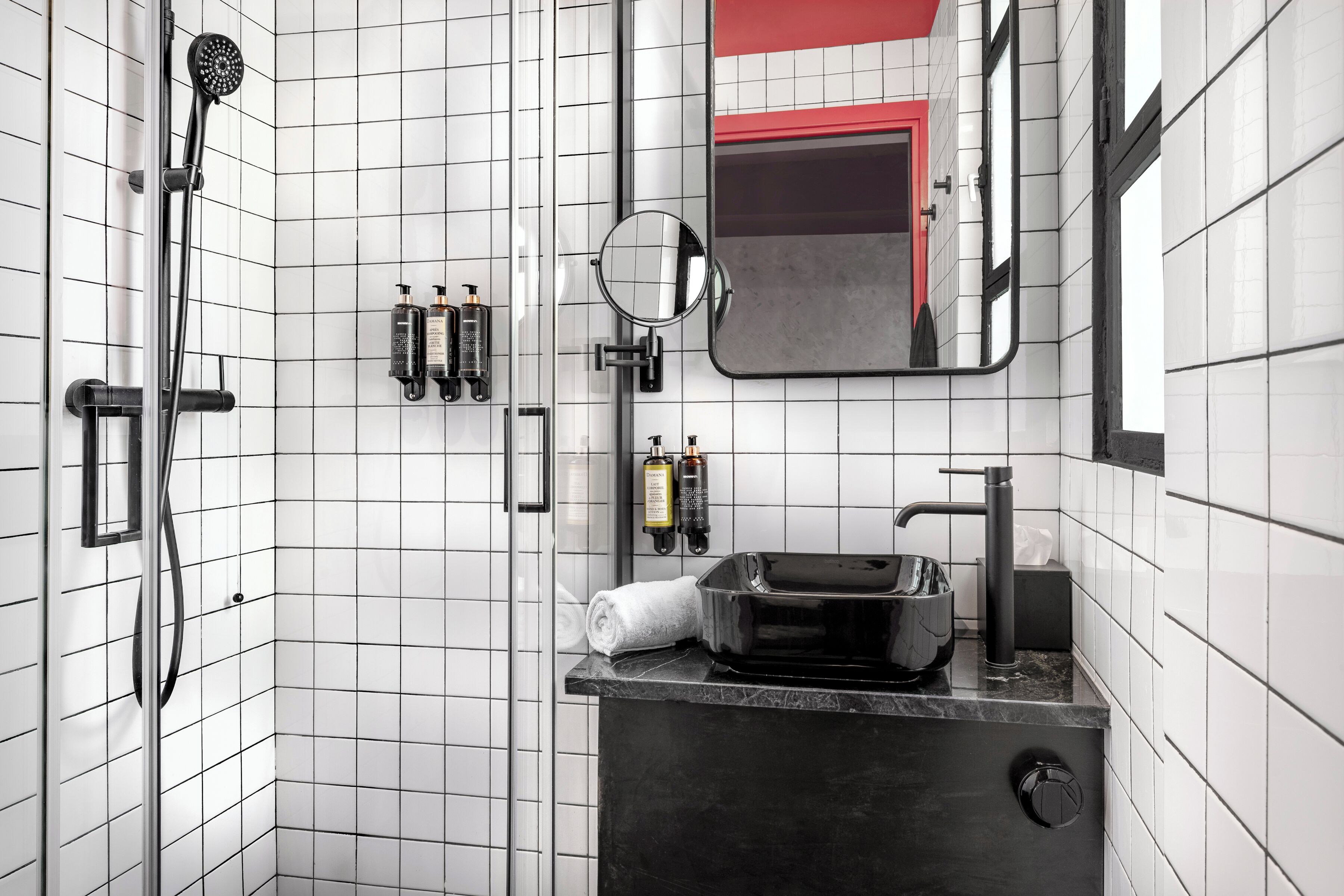 SMALL | Salle de bain