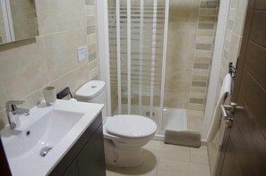 Hair dryer, towels - Suitable for holidays in Nerja - El Almendron (Nerja)