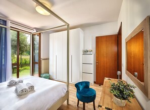 1 camera, Wi-Fi gratuito, lenzuola