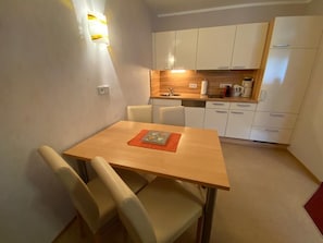 Essbereich im Zimmer