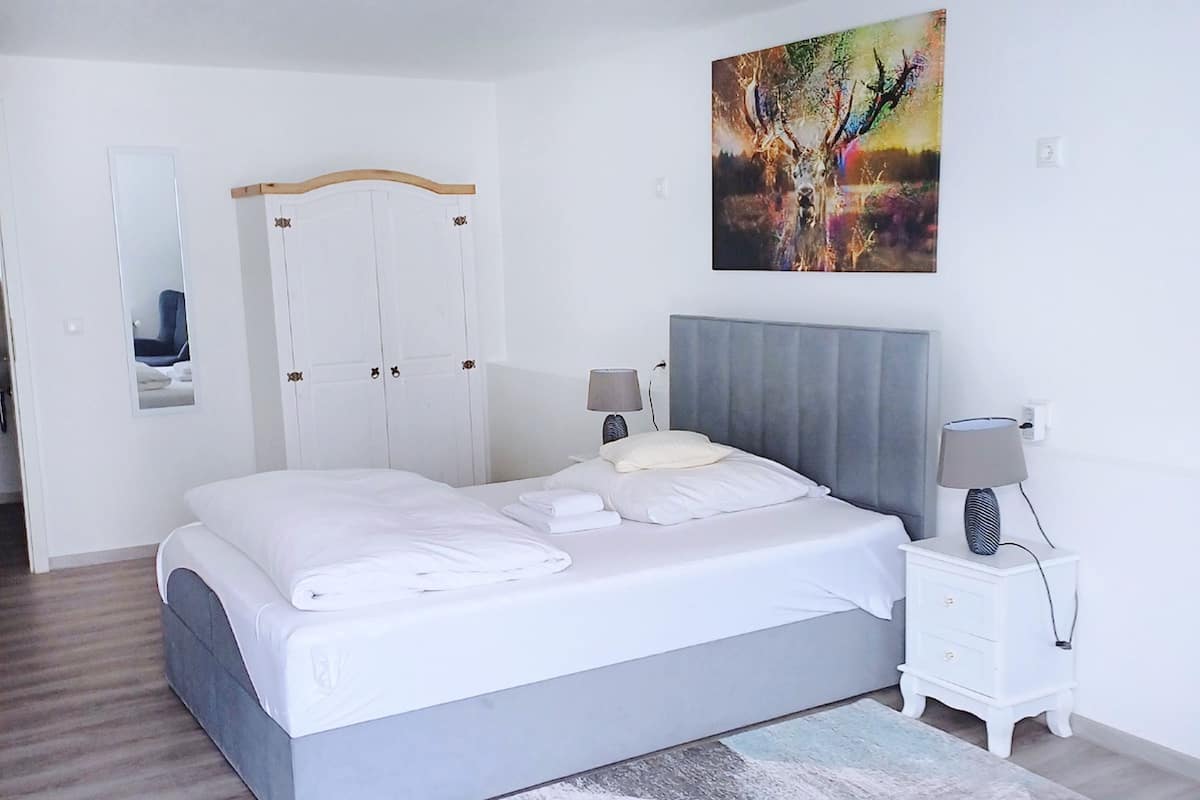 Desk, free WiFi, bed sheets
