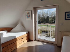 4 Schlafzimmer, Zimmersafe, schallisolierte Zimmer, WLAN