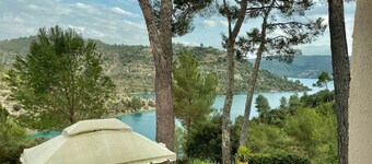 Hugo's Garriga with its terrace and private access to Lake Esparron de Verdon