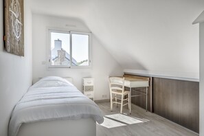 2 chambres, fer et planche à repasser, Wi-Fi gratuit