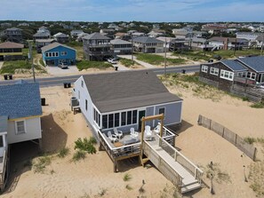 Exterior - K0009 Beach Baby. Oceanfront! Best Views on the OBX! Dogs OK! (Kitty Hawk)