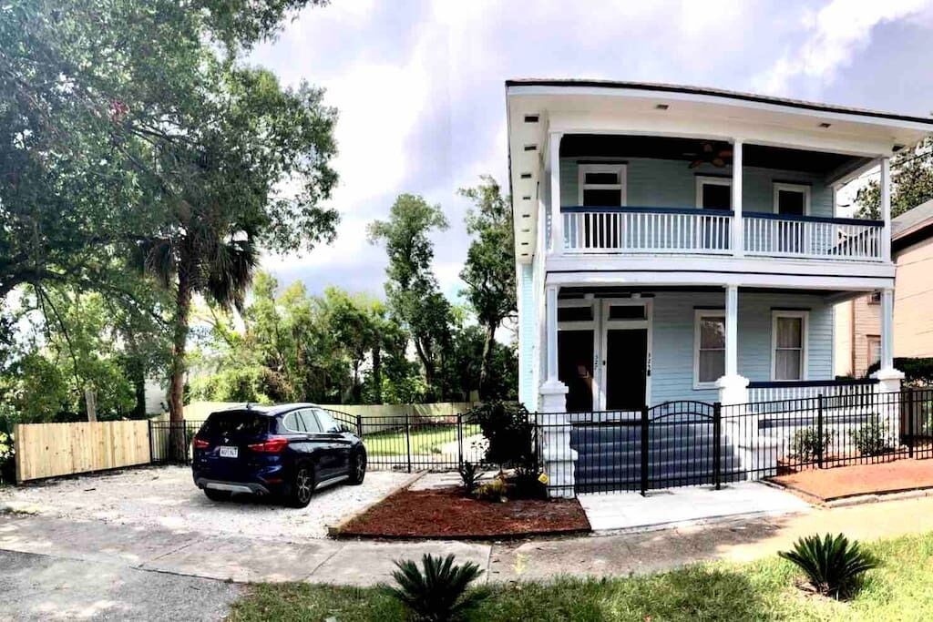 Home for groups | Weddings | Family reunions