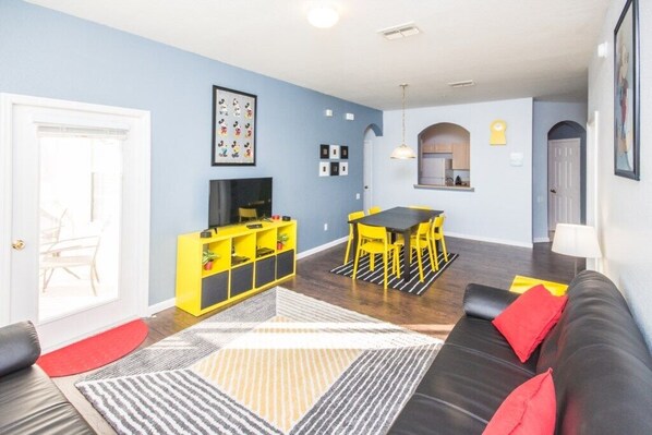 Unclassified image, 1 of 24, button - Gorgeous 3Bd Condo, Windsor Palms Resort-8105-301c (Kissimmee)