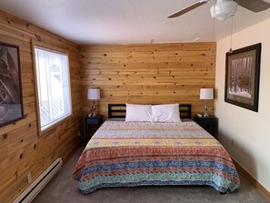 3 chambres, fer et planche à repasser, Wi-Fi gratuit, draps fournis