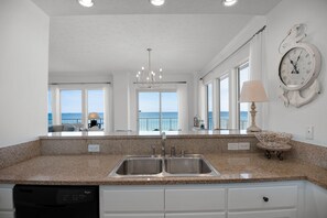 Condo, Multiple Beds, Pool Access | Private kitchen | Fridge, microwave, oven, stovetop