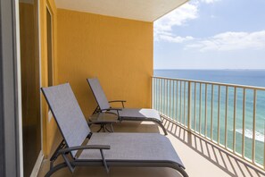 Exterior - Treasure Island 1004 (Panama City Beach)