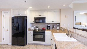 Unclassified image, 2 of 15, button - Treasure Island 1410 (Panama City Beach)