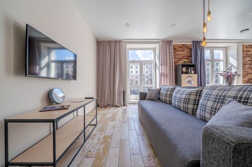 VIP European Style Apartment