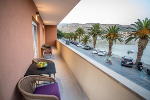 Terrace/patio - Waterfront modern apartment (Split)