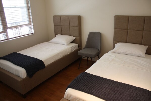 2 Schlafzimmer, Bügeleisen/Bügelbrett, WLAN, Bettwäsche