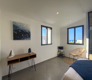 3 bedrooms, bed sheets - Residence Casa U Fornu APT2b (Ile Rousse)