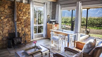 Farm Cottage - Angelino | Living area | Fireplace