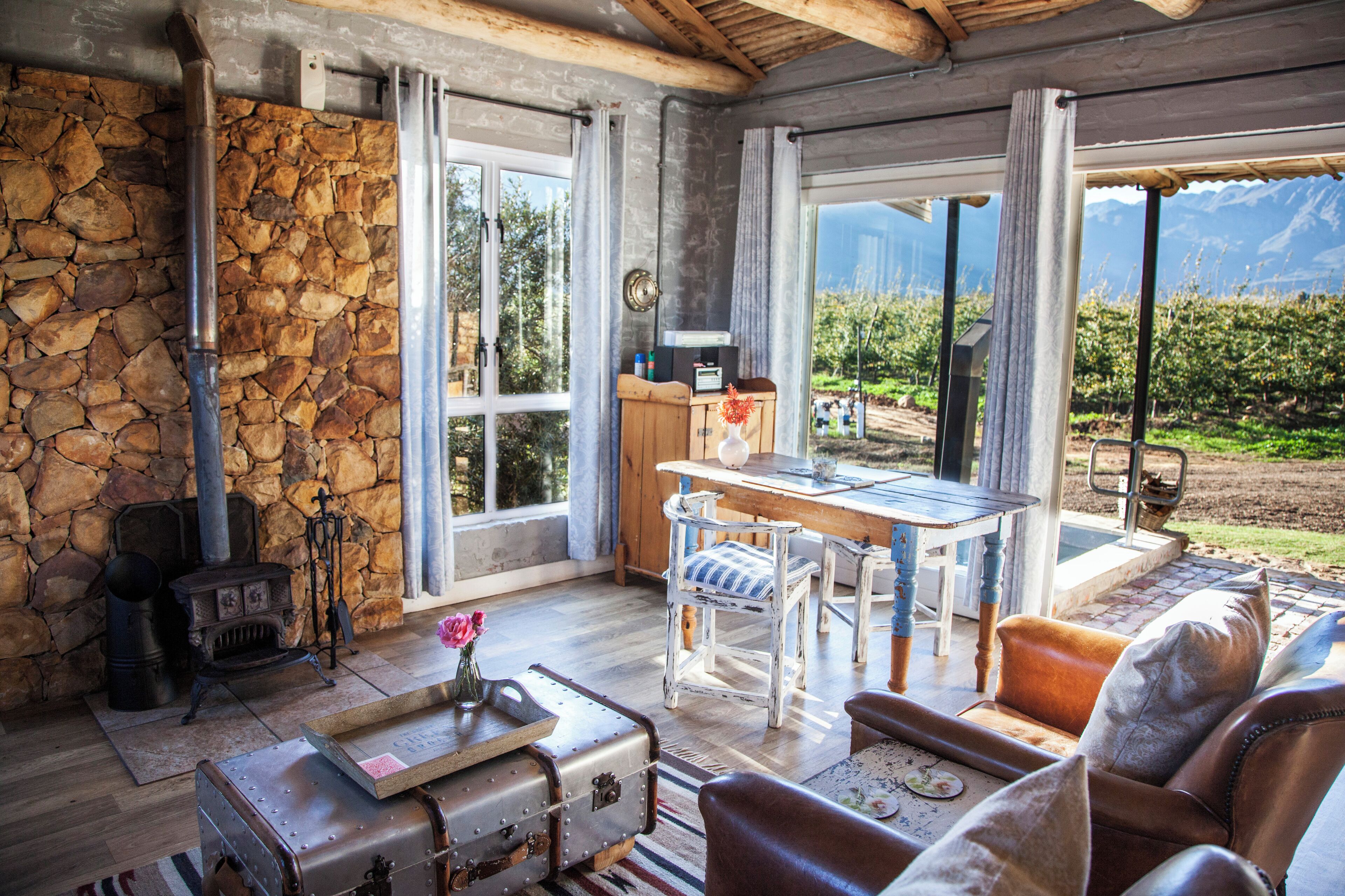 Feriehus (Farm Angelino) | Opholdsområde | Pejs