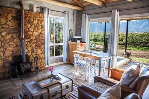 Farm Cottage - Angelino | Living area - Bergsicht Country Farm Cottages (Tulbagh)