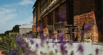 4 Weaver's Cottage - countryside haven near the sea