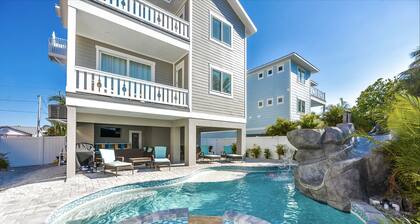 As Far as the Eye Can Sea