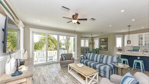 Living room - As Far as the Eye Can Sea (Bradenton Beach)