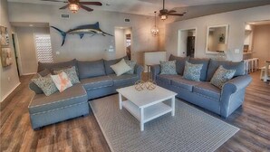 House, Multiple Beds, Private Pool | Living room - Bayside Paradise (Holmes Beach)
