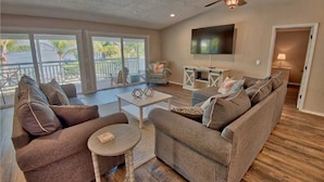 House, Multiple Beds, Private Pool | Living room - Bayside Paradise (Holmes Beach)
