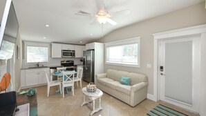 Unclassified image, 3 of 25, button - Coconut Cottage #2 (Holmes Beach)