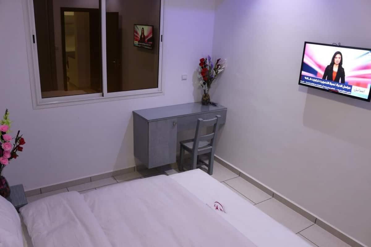 Basic Apartment | Desk, laptop workspace, WiFi (free), individually decorated