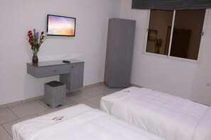 Standard Apartment | Individually decorated, individually furnished, desk, laptop workspace - Residence Achomoukhe (Laayoune)