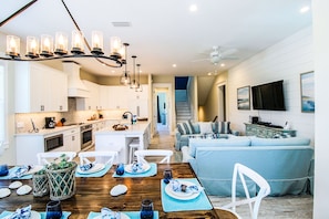 House, Multiple Beds, Private Pool | Private kitchen