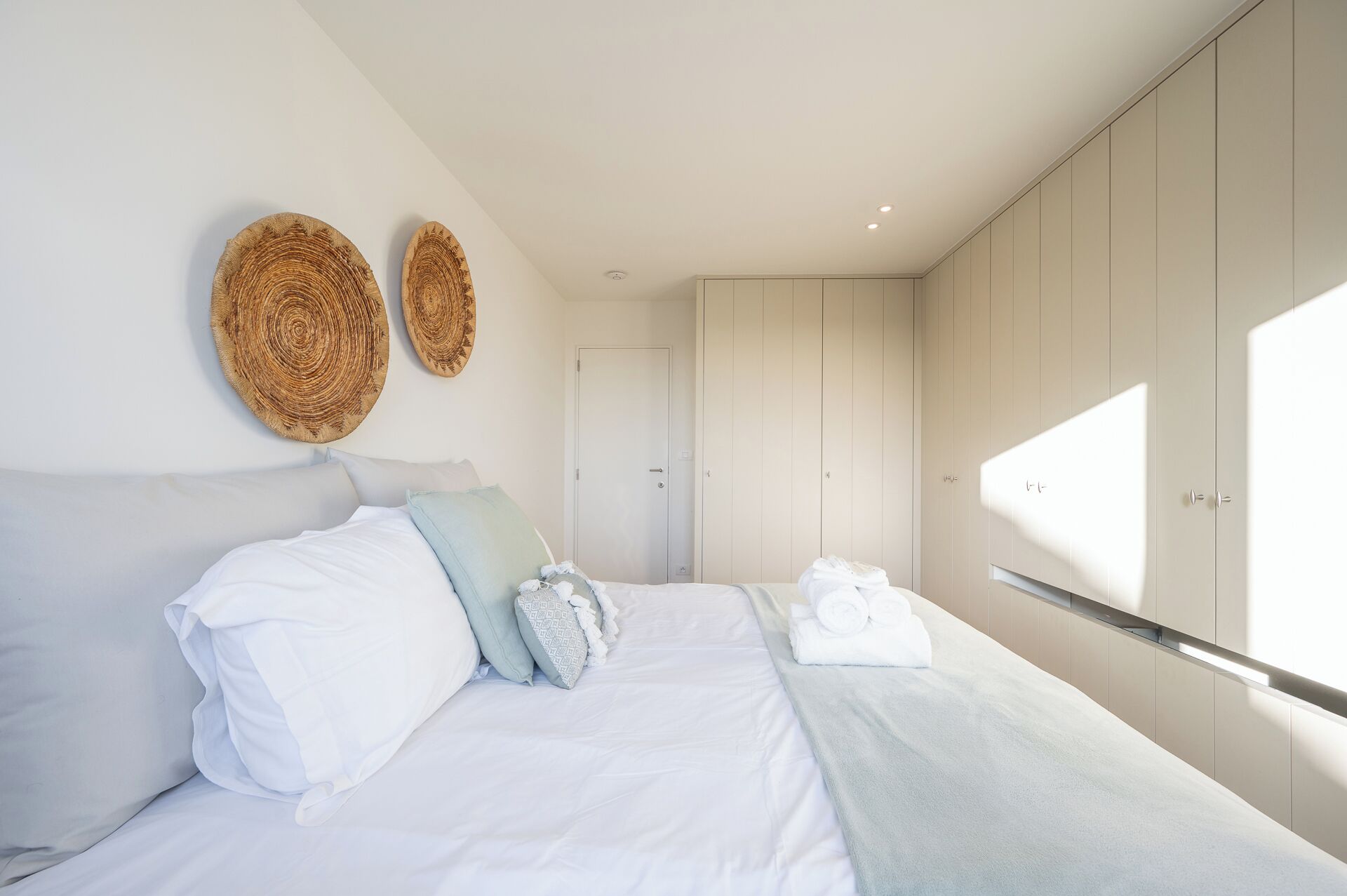 3 slaapkamers, een strijkplank/strijkijzer, wifi, beddengoed