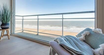 Apartment with sea view on 7th floor